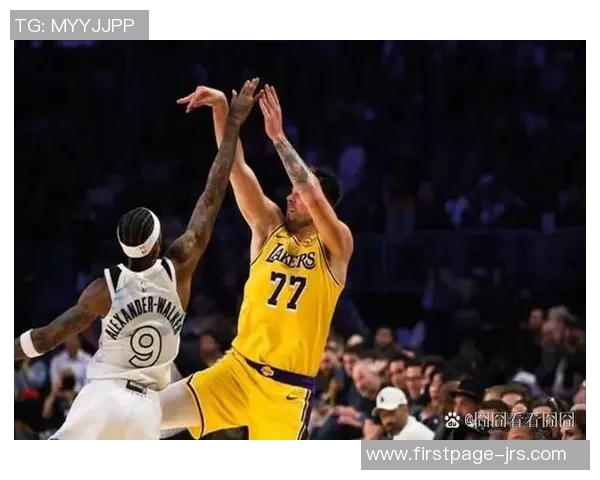 2014年热火与湖人经典对决回顾：篮球盛宴中的传奇时刻与精彩瞬间